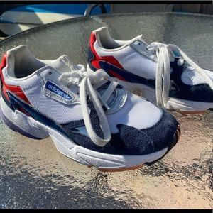 ADIDAS FALCONS BY KYLIE JENNER